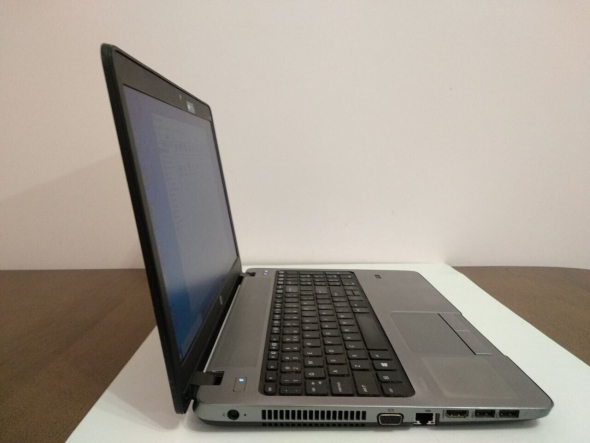 Ноутбук Б-класс HP ProBook 450 G1 / 15.6&quot; (1366x768) TN / Intel Core i3-4000M (2 (4) ядра по 2.4 GHz) / 4 GB DDR3 / 500 GB HDD / Intel HD Graphics 4600 / WebCam / DVD-RW / HDMI - 5